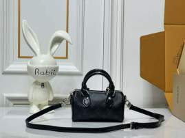 Picture of Louis Vuitton Handbags _SKUfw216498589fw